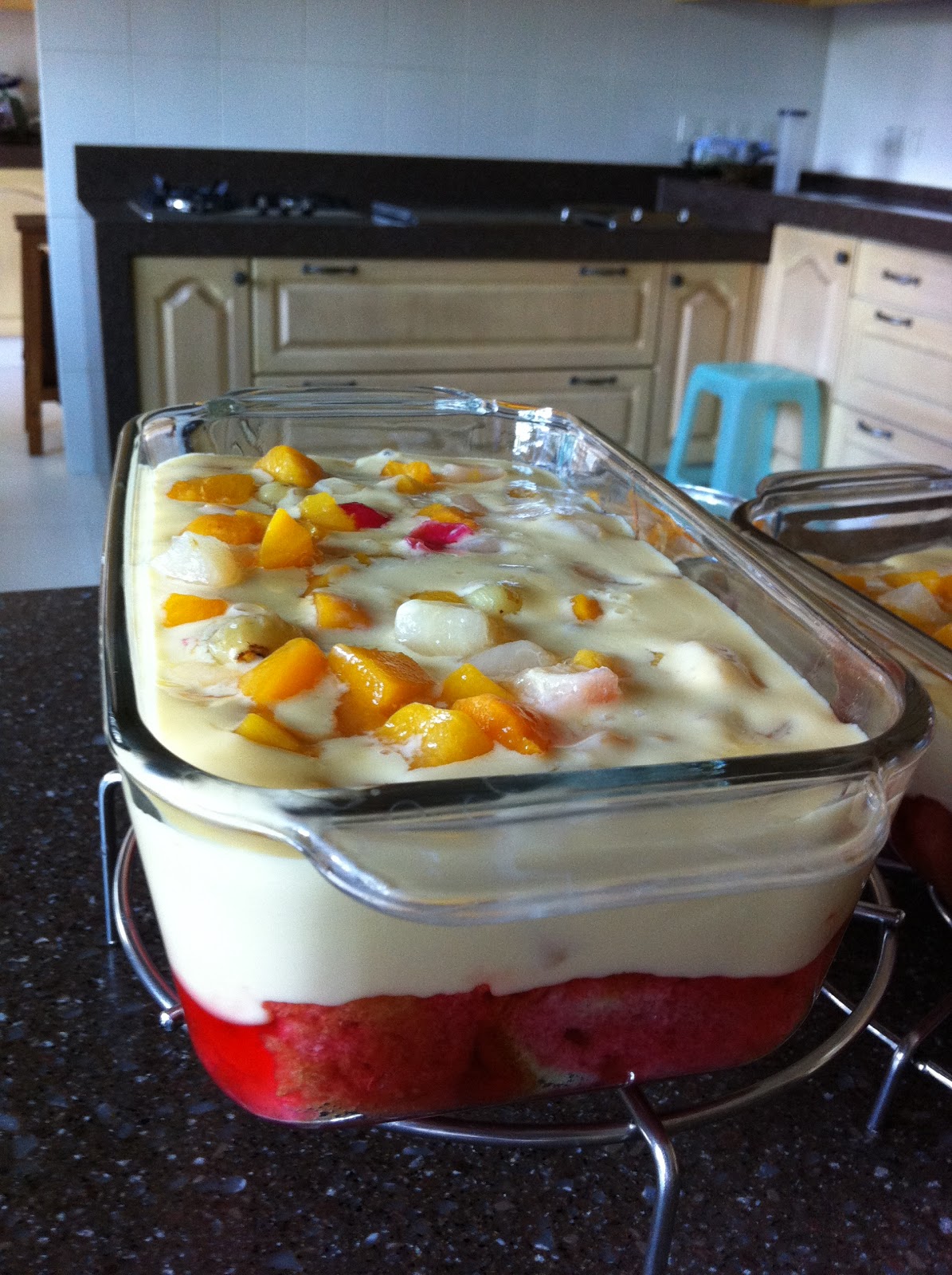 Tiga Sekawan Masin, Manis, Masam trifle or fruit cocktail pudding?